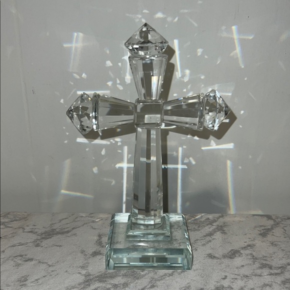 Standing Glass Cross - Picture 1 of 4